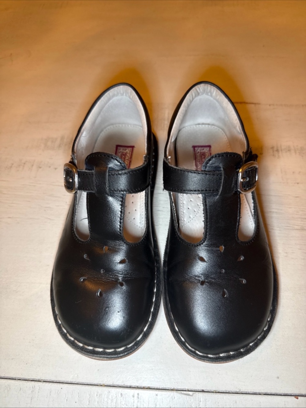 L’Amour Girls T-Strap Shoes Size 2 Black Leather Style 751 Classic Dress Shoes